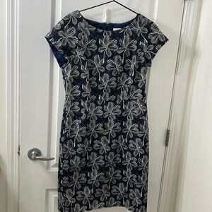 J Crew Dress
Navy White print
Sz 14 fits 10
Cap sleeves
Cotton